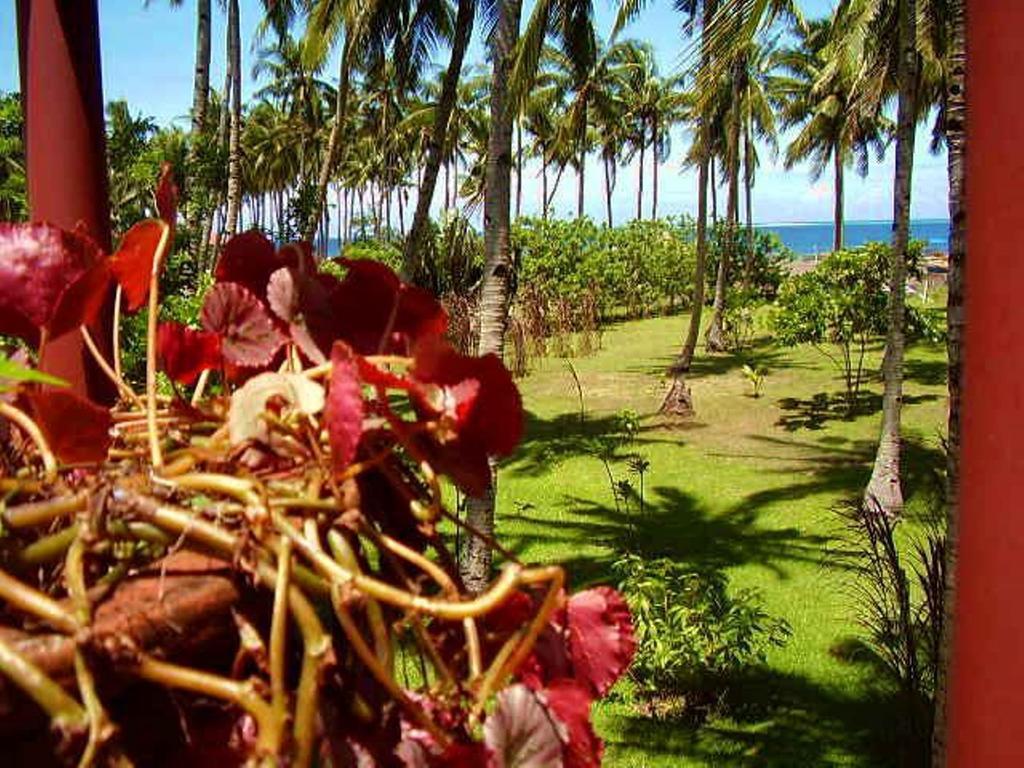 Somewhere Else Boutique Resort Mambajao Exteriör bild