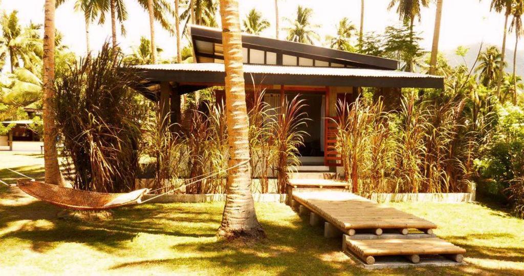Somewhere Else Boutique Resort Mambajao Rum bild